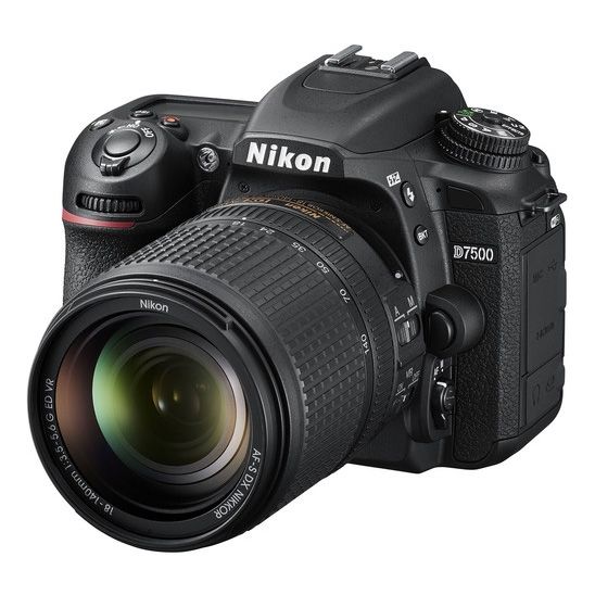 Cámara Nikon D7500 kit con lente 18-140mm VR - Fotomecánica